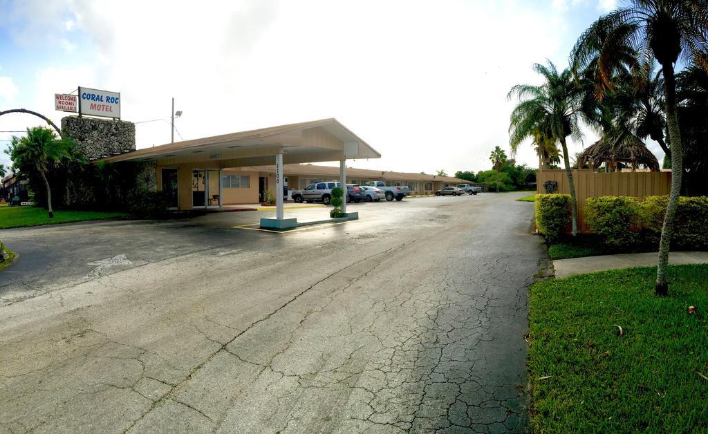 Coral Roc Motel Флорида Сити Екстериор снимка